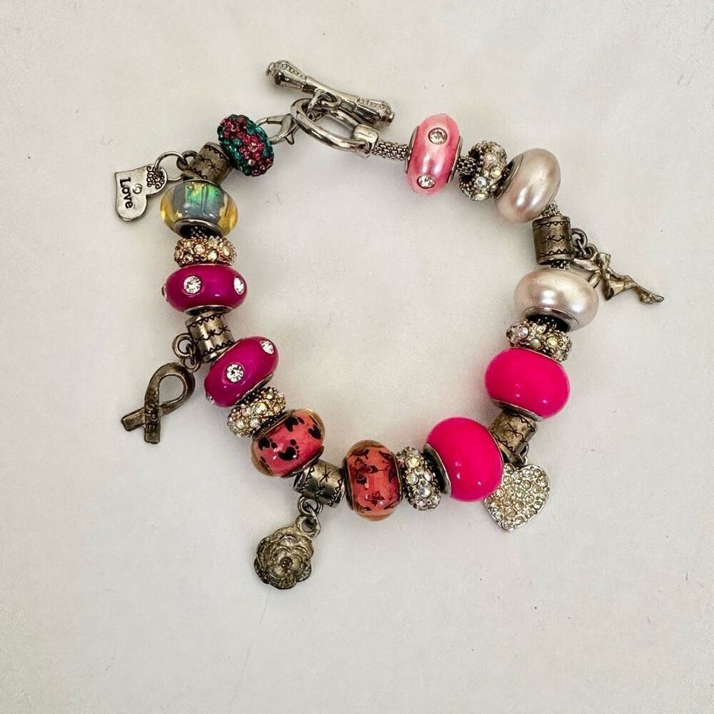 NRQ Avon pink heart tinkerbell rose charm bracelet